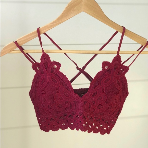 Let’s Layer in Lace Bralette in Cranberry - Picture 4 of 8